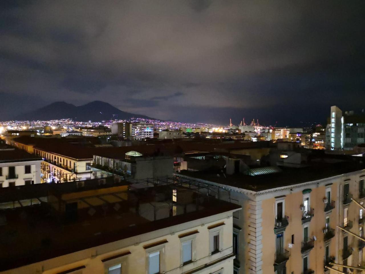 مبيت وإفطار نابولي La Peonia المظهر الخارجي الصورة